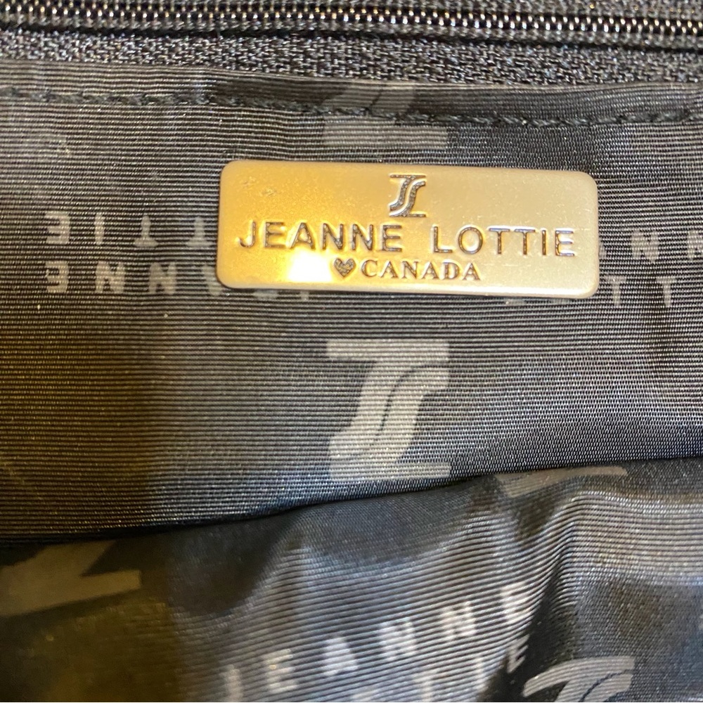 Canadian Designer Jeanne Lottie Rectangular Messenger Crossbody Bag - Picture 5 of 11